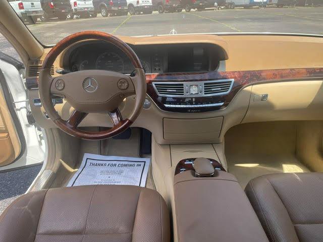 Used 2008 Mercedes-Benz S 550 4MATIC image 10