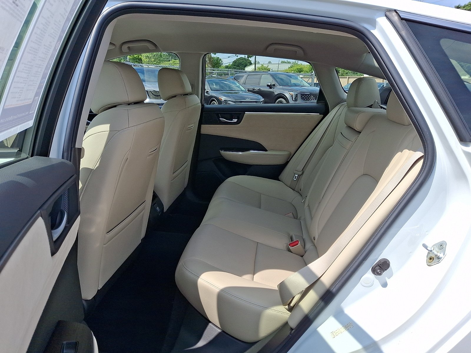 Used 2018 Honda Clarity Touring image 12