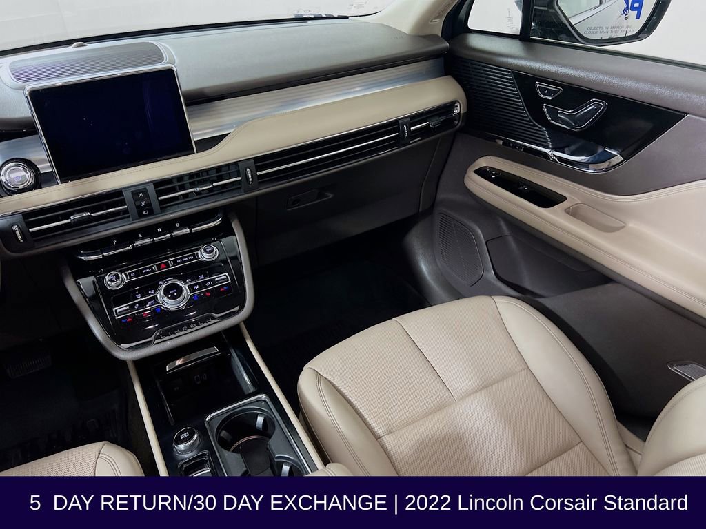 Used 2022 Lincoln Corsair AWD w/ Premium Package image 29
