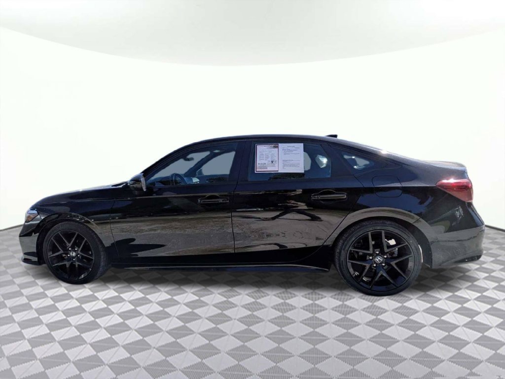 Used 2025 Honda Civic Sport image 6