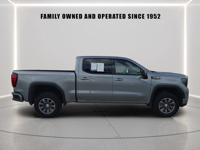 Used 2025 GMC Sierra 1500 AT4 AWD/4WD image 2
