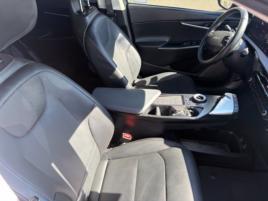Used 2023 Kia EV6 Wind RWD image 14