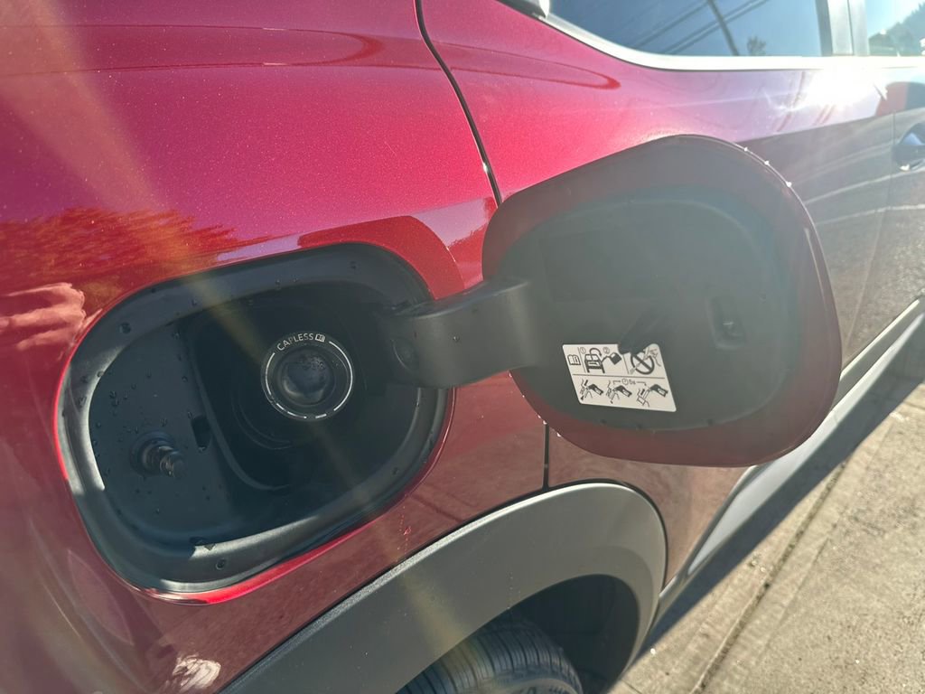 New 2026 Nissan Kicks SV w/ SV Premium Package image 31