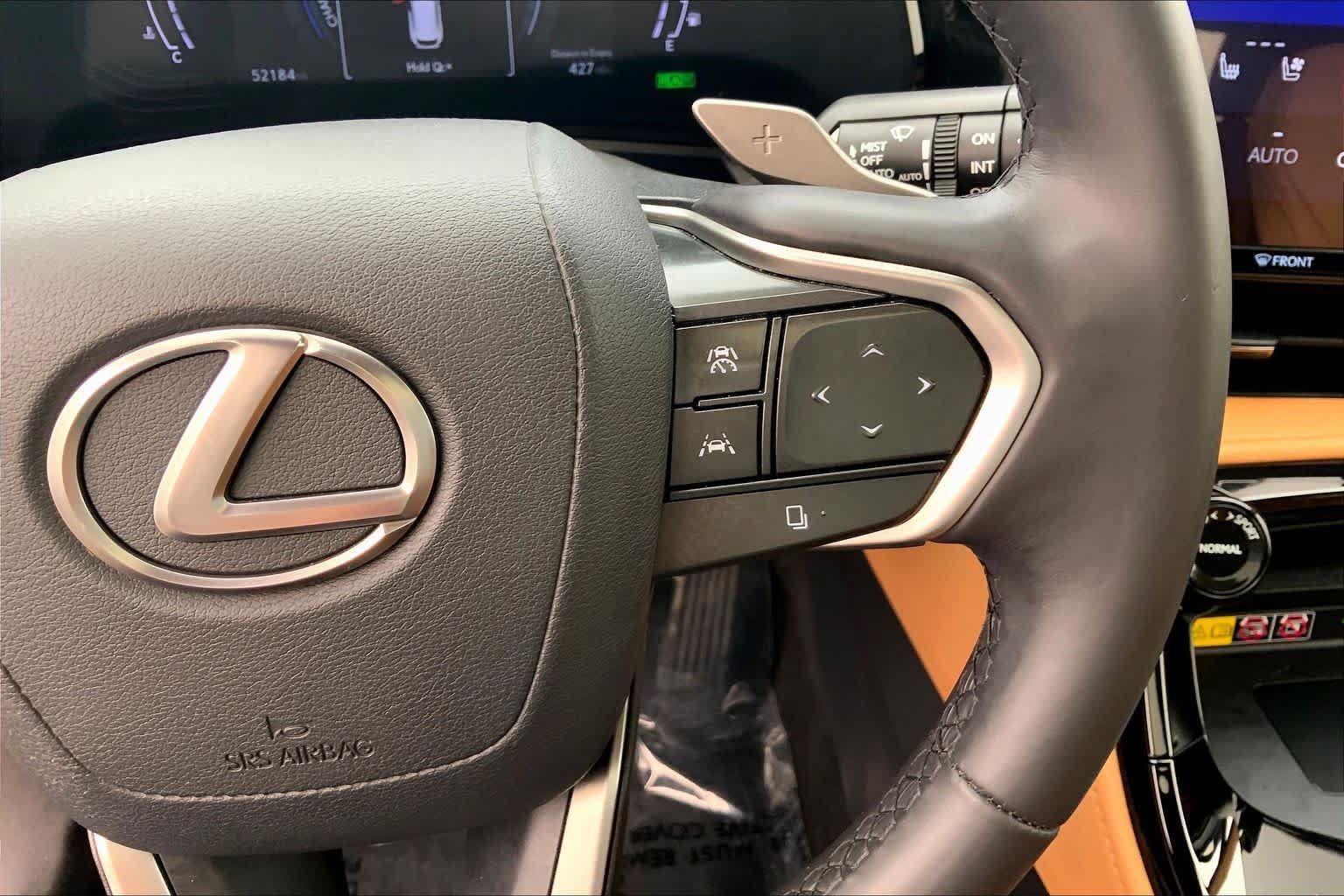 Used 2022 Lexus NX 350h AWD image 25