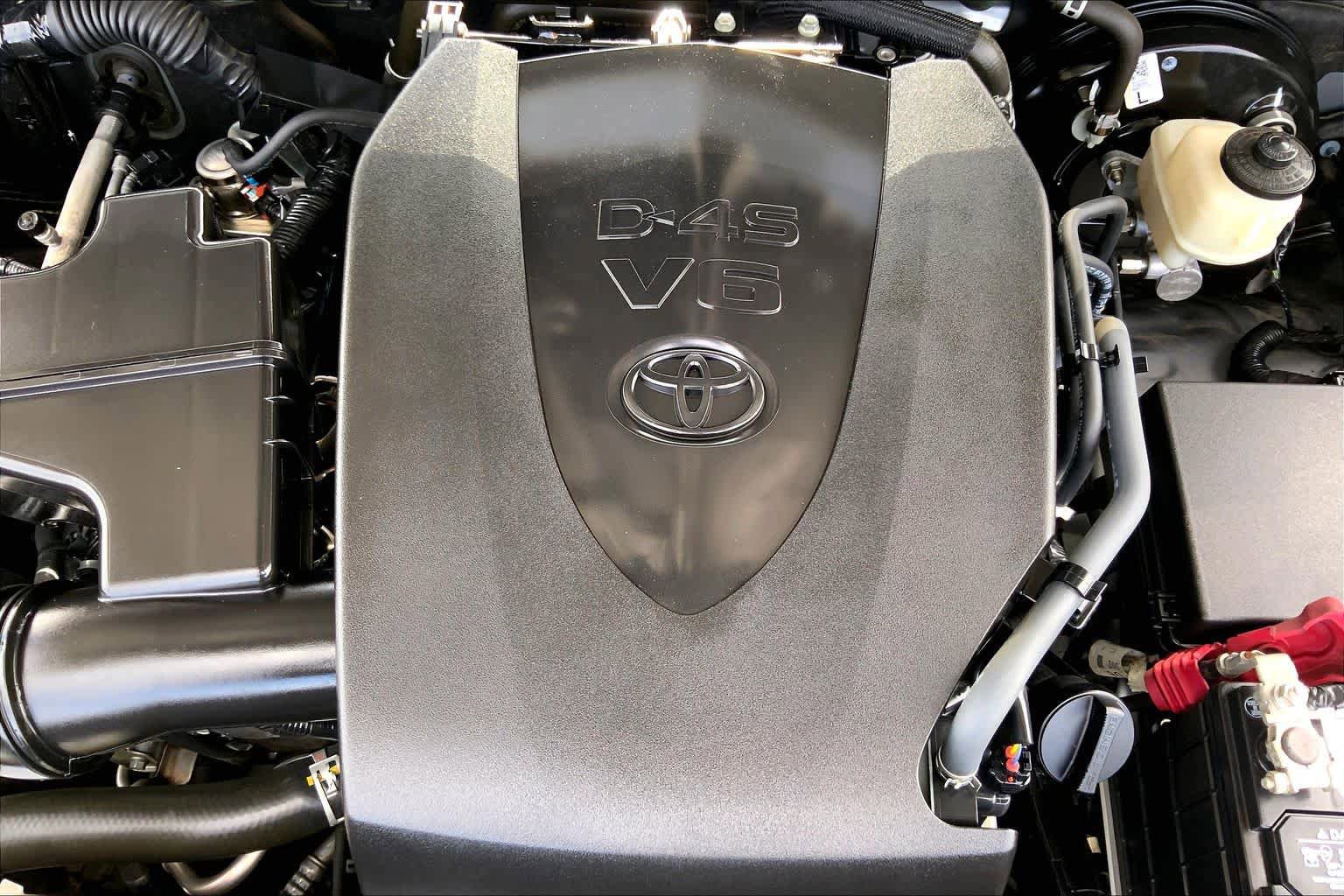 Used 2019 Toyota Tacoma SR5 RWD image 32