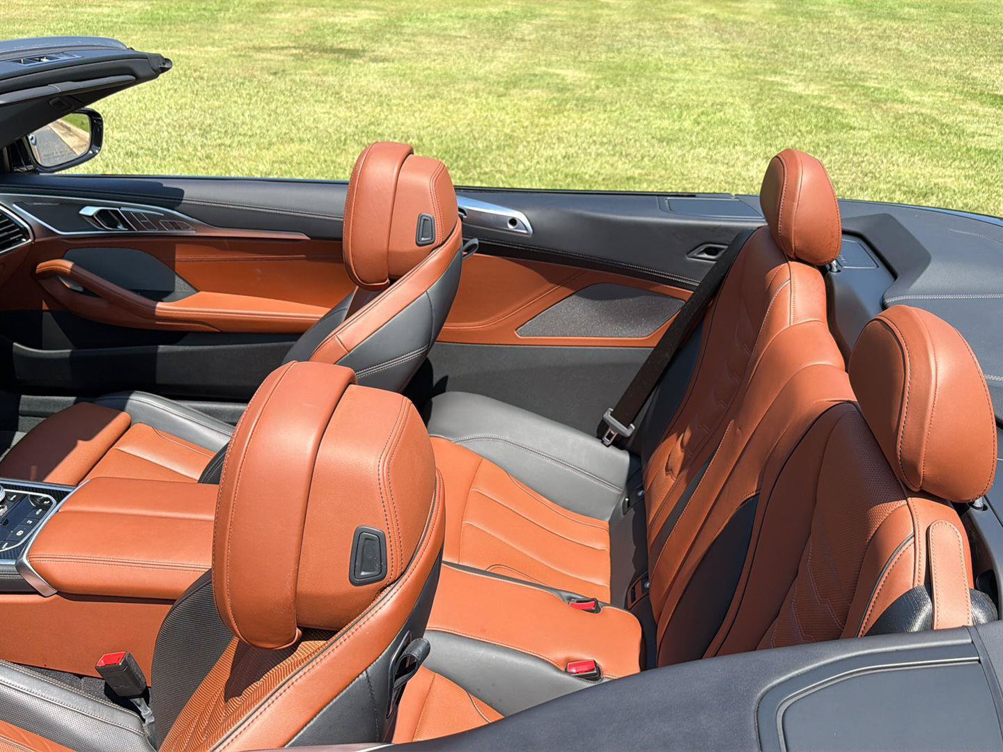 Used 2024 BMW M850i xDrive Convertible AWD/4WD image 41