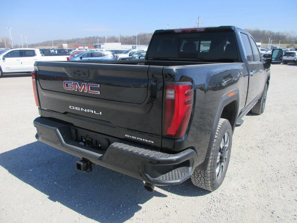 New 2026 GMC Sierra 2500 Denali w/ Denali Reserve Package image 5