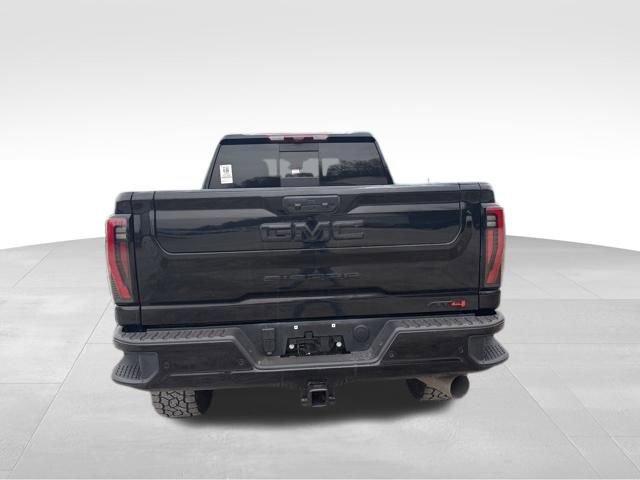 Used 2025 GMC Sierra 2500 AT4 w/ AT4 Premium Plus Package image 5