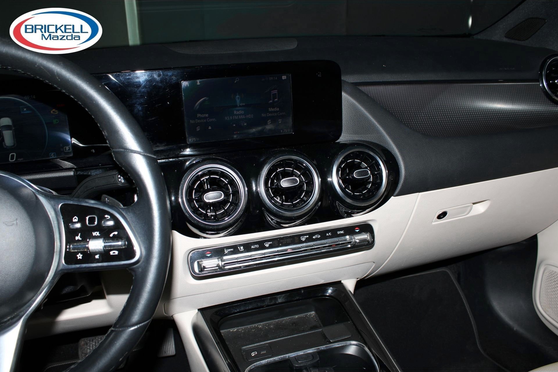Used 2021 Mercedes-Benz GLA 250 image 18