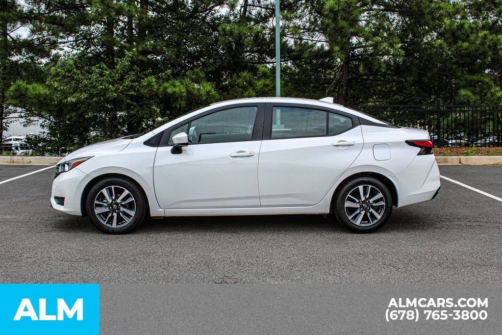 Used 2024 Nissan Versa SV FWD image 6