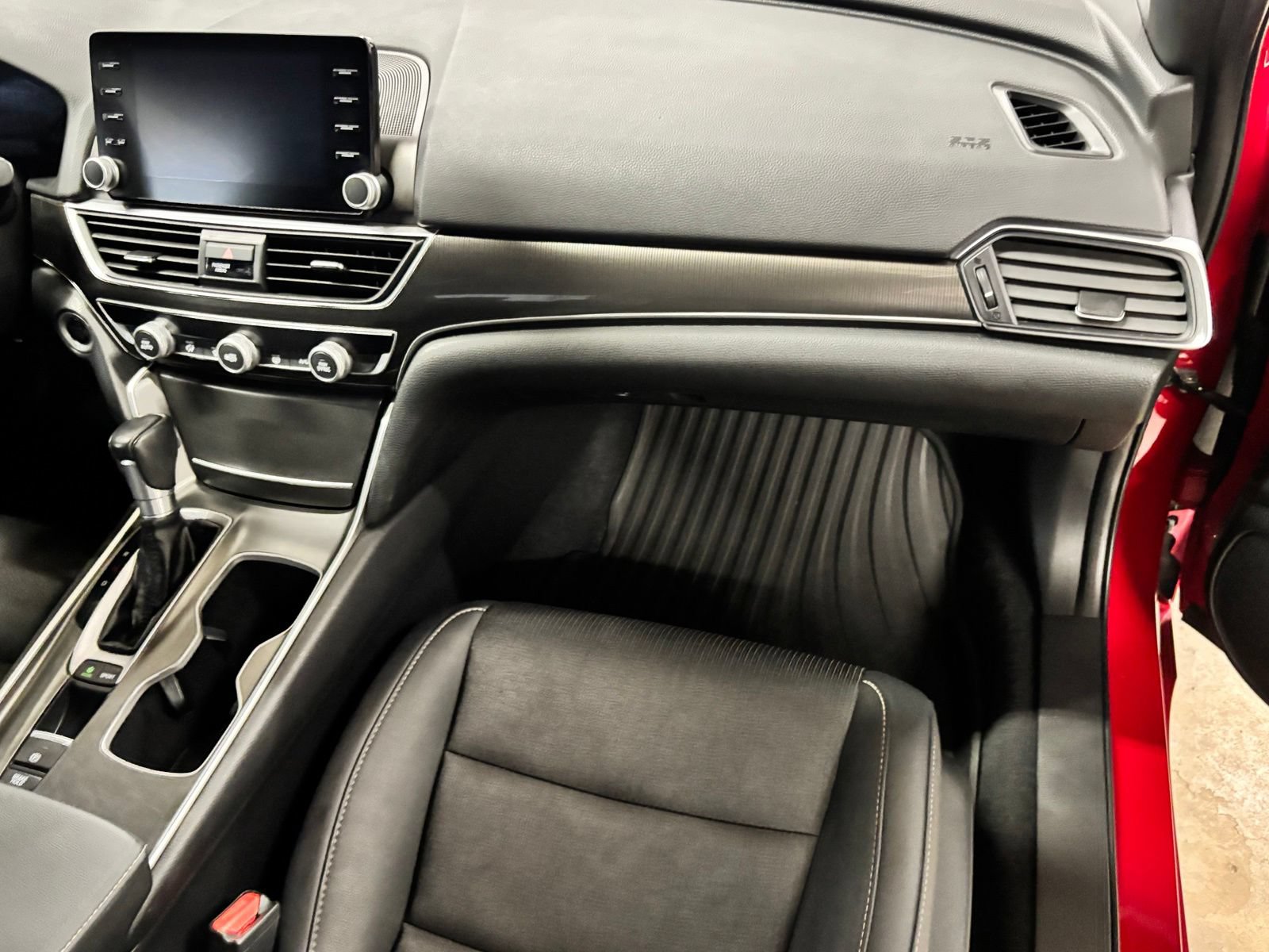 Used 2019 Honda Accord Sport image 21