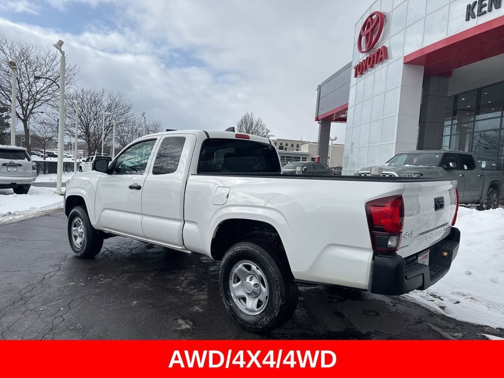 Used 2023 Toyota Tacoma SR image 6