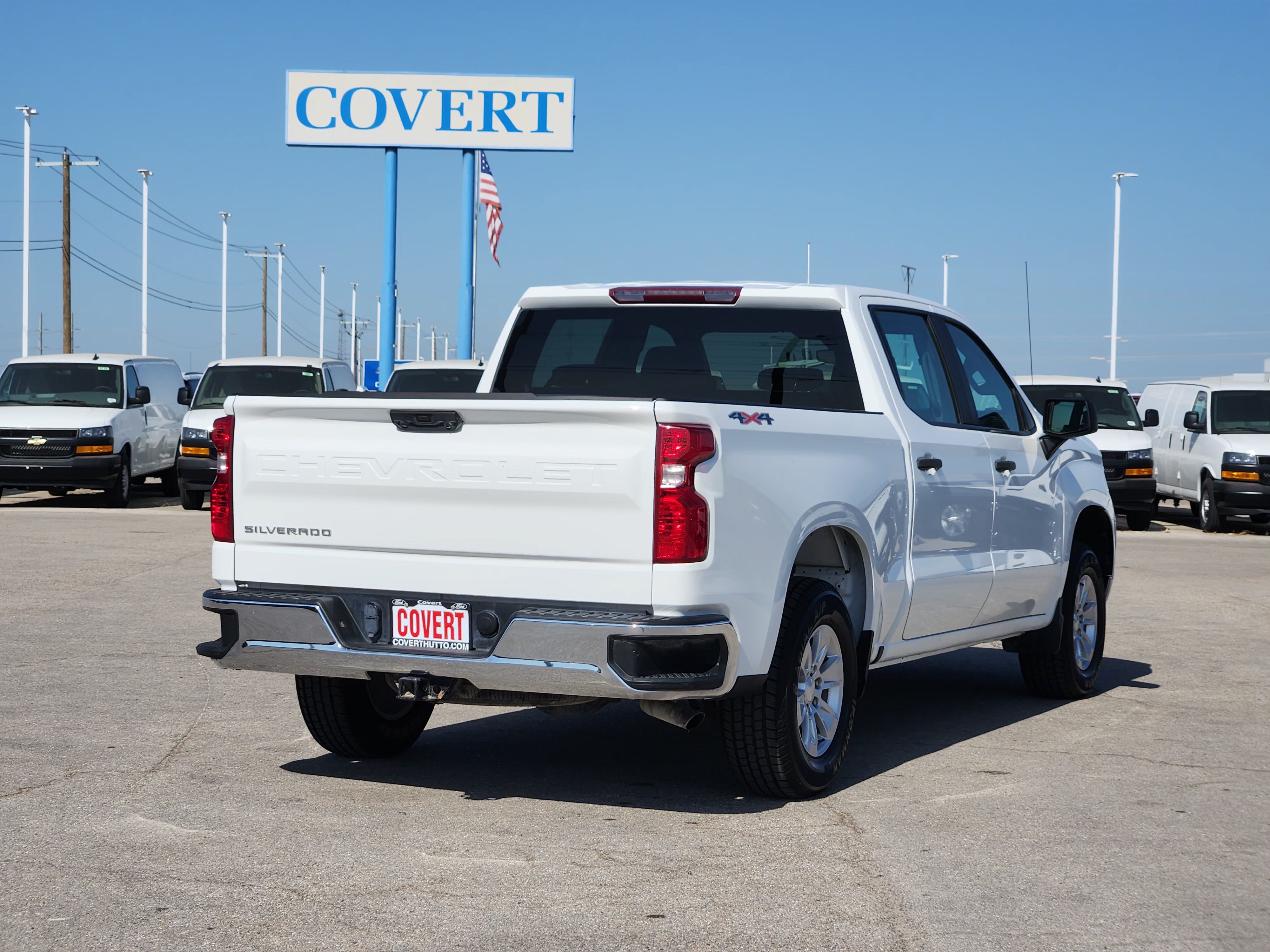 Used 2023 Chevrolet Silverado 1500 W/T w/ Trailering Package AWD/4WD image 7