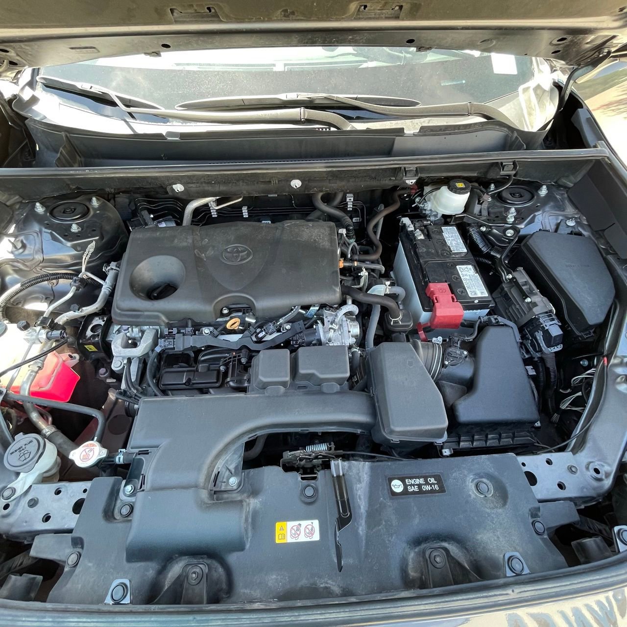 Used 2024 Toyota RAV4 XLE image 27