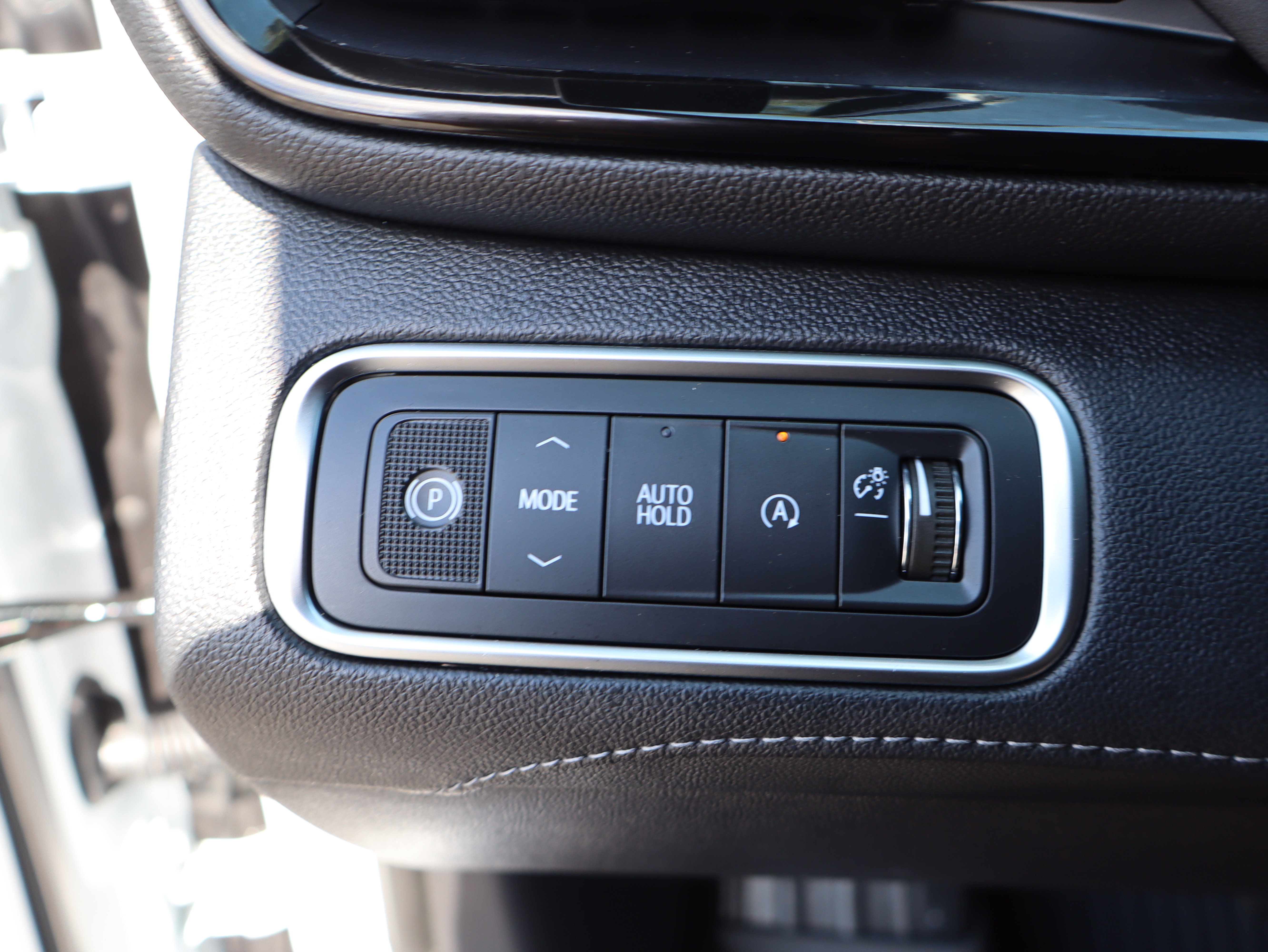 New 2027 Buick Enclave Sport Touring w/ Power Package FWD image 26