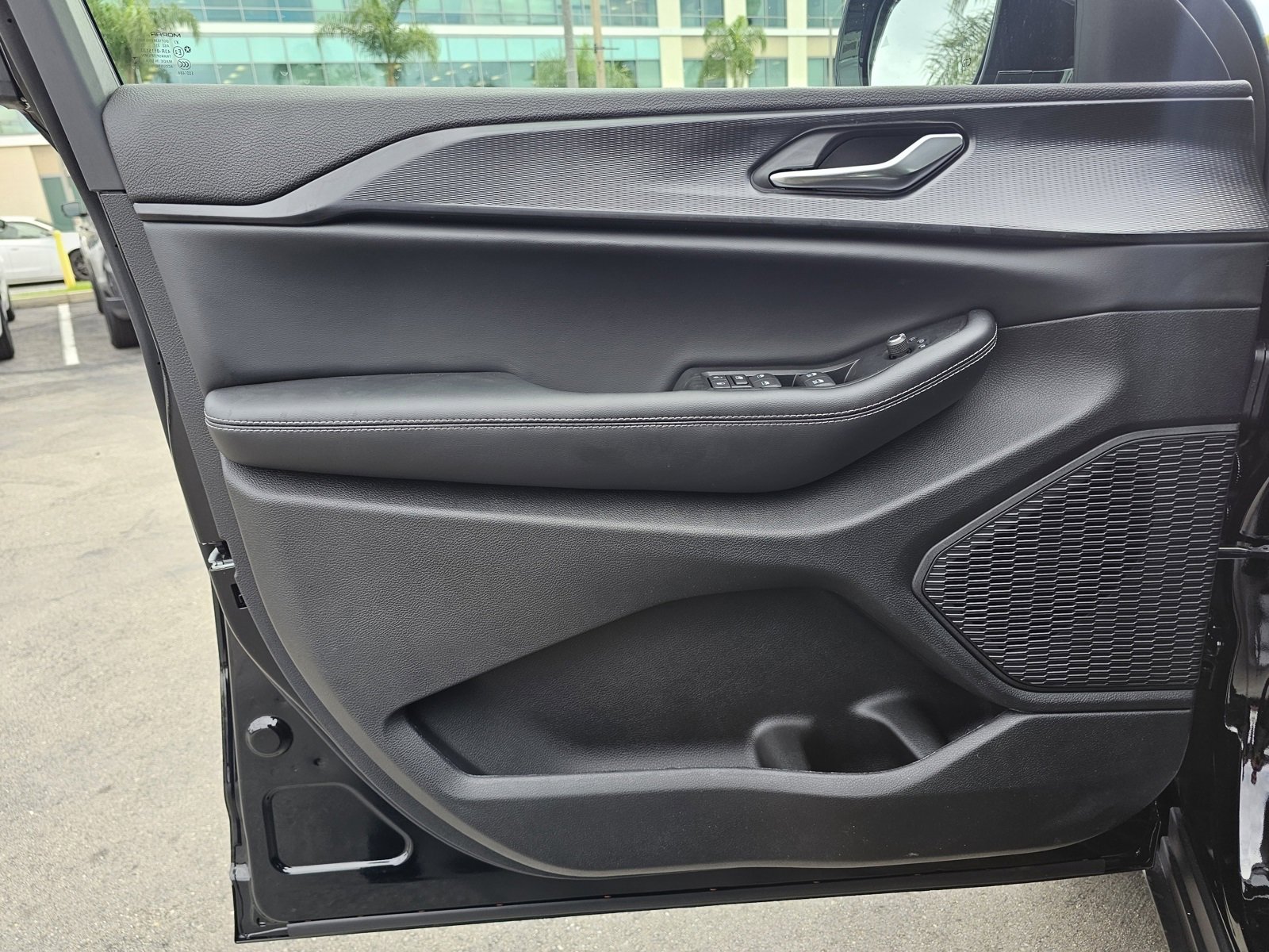 New 2025 Jeep Grand Cherokee L Altitude image 21