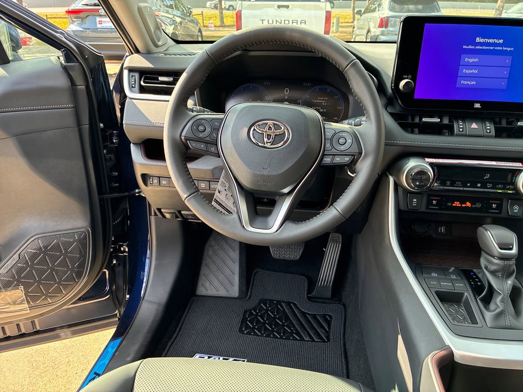 New 2025 Toyota RAV4 Limited image 19