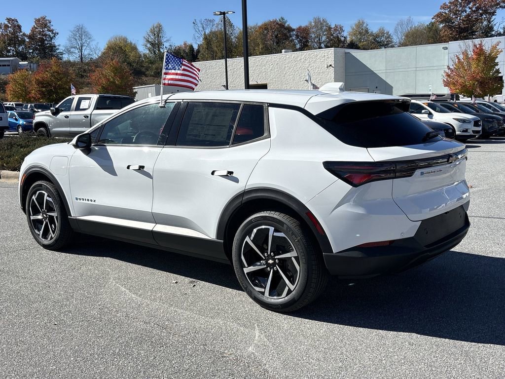 New 2026 Chevrolet Equinox EV LT w/ Comfort Package image 6