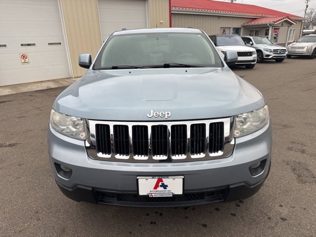 Used 2012 Jeep Grand Cherokee Laredo w/ Laredo E Group image 8