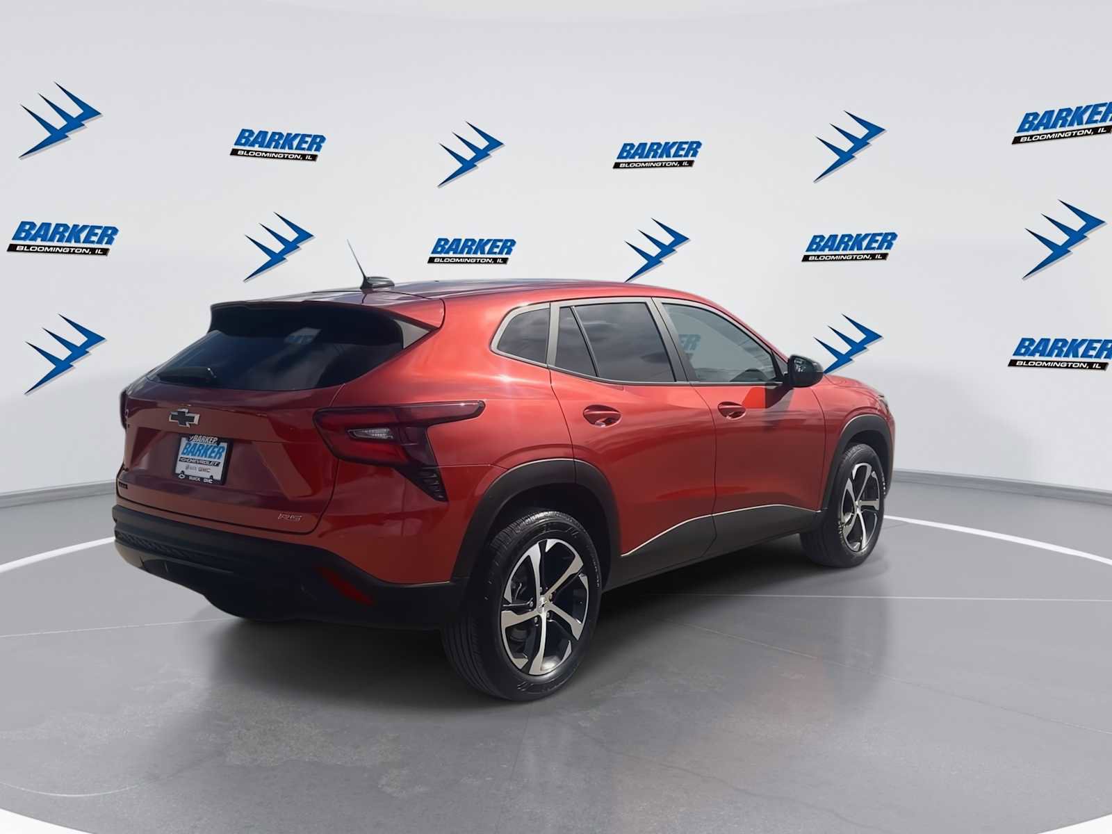 Used 2024 Chevrolet Trax RS w/ Driver Confidence Package image 8