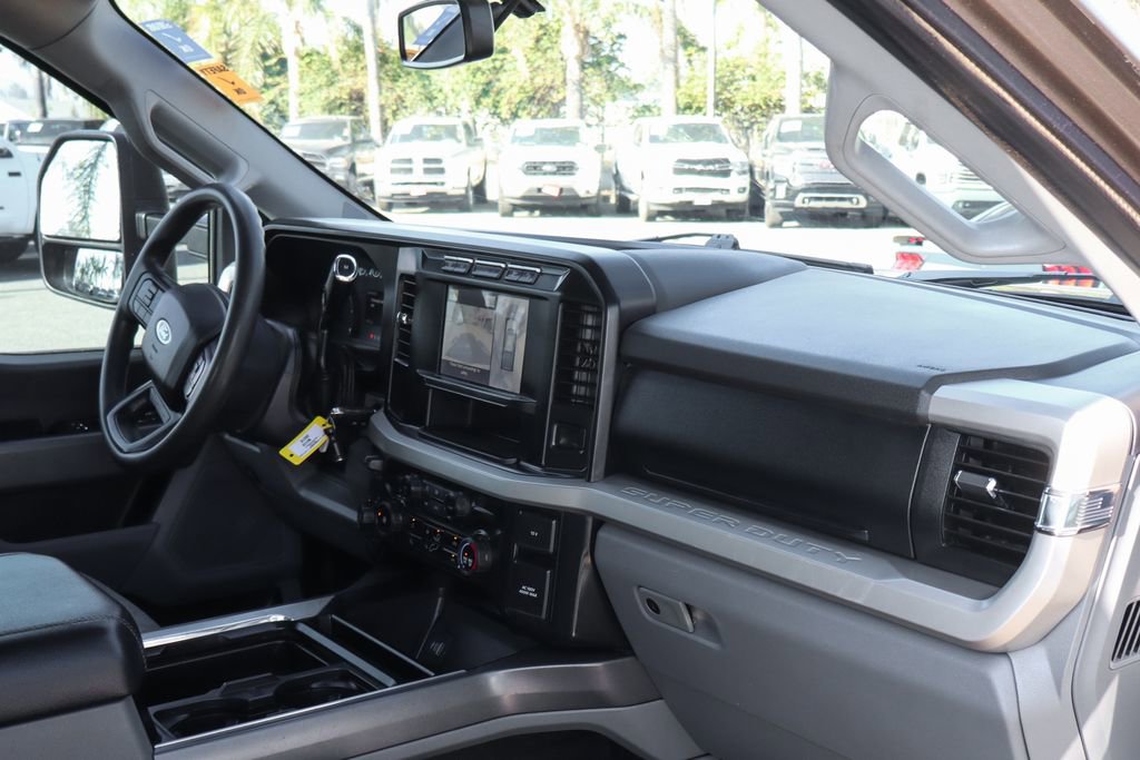 Used 2023 Ford F350 XLT w/ 360-Degree Camera Package image 45