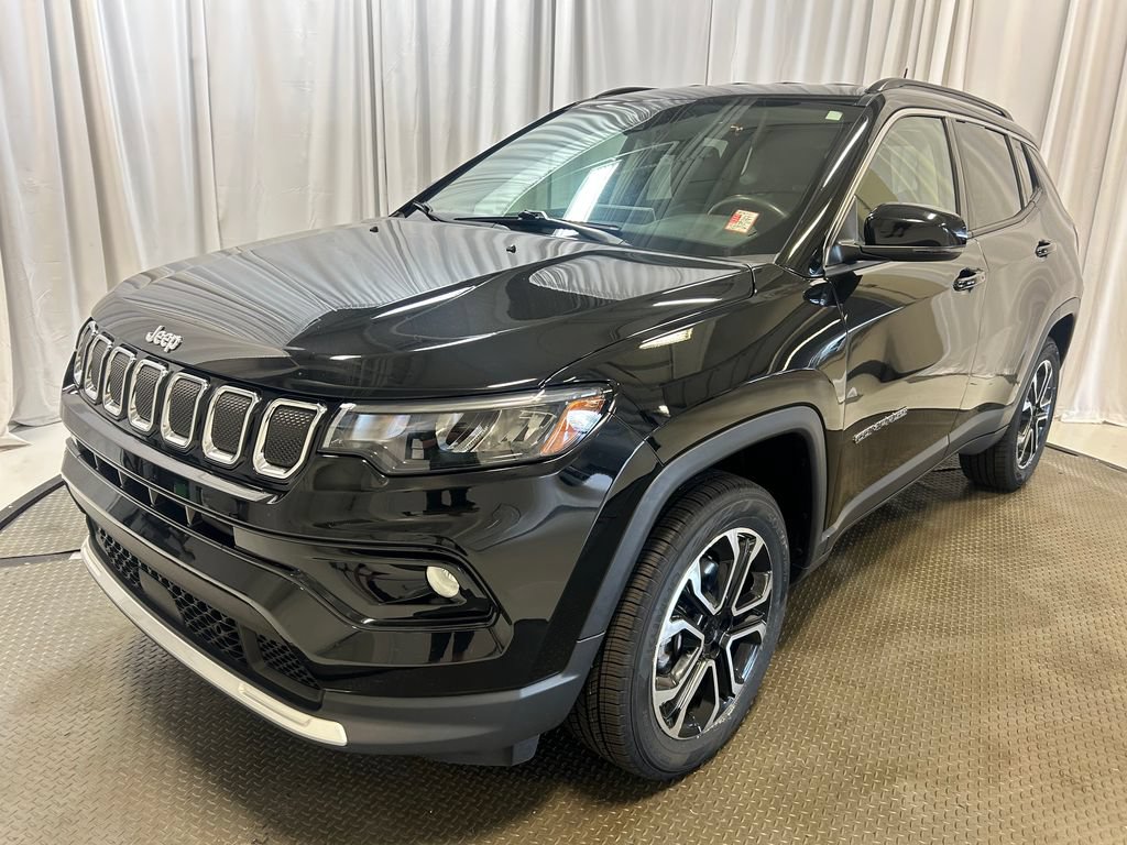 Used 2022 Jeep Compass Limited AWD/4WD image 22