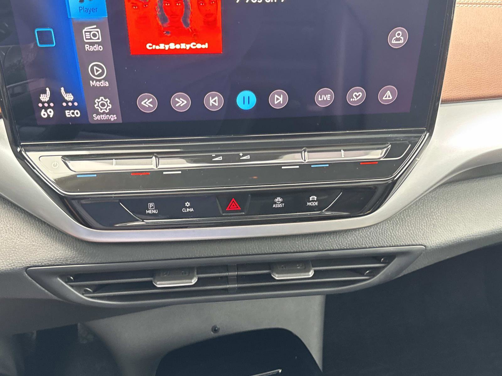 Certified 2021 Volkswagen ID.4 Pro S w/ ID.4 Protection Package (IPT) image 25