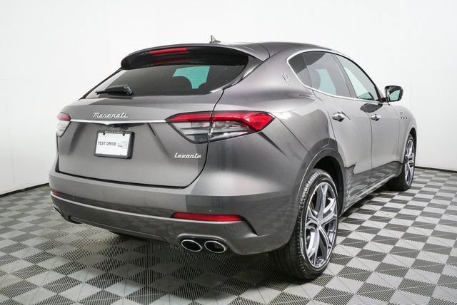 Certified 2023 Maserati Levante GT AWD/4WD image 31