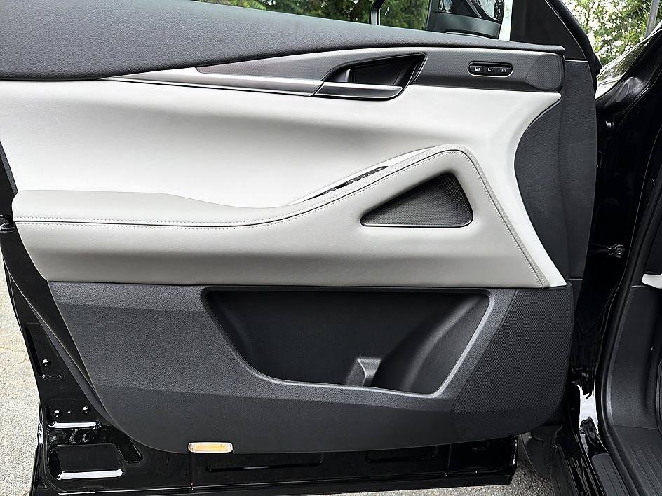 New 2027 INFINITI QX60 Pure AWD/4WD image 9
