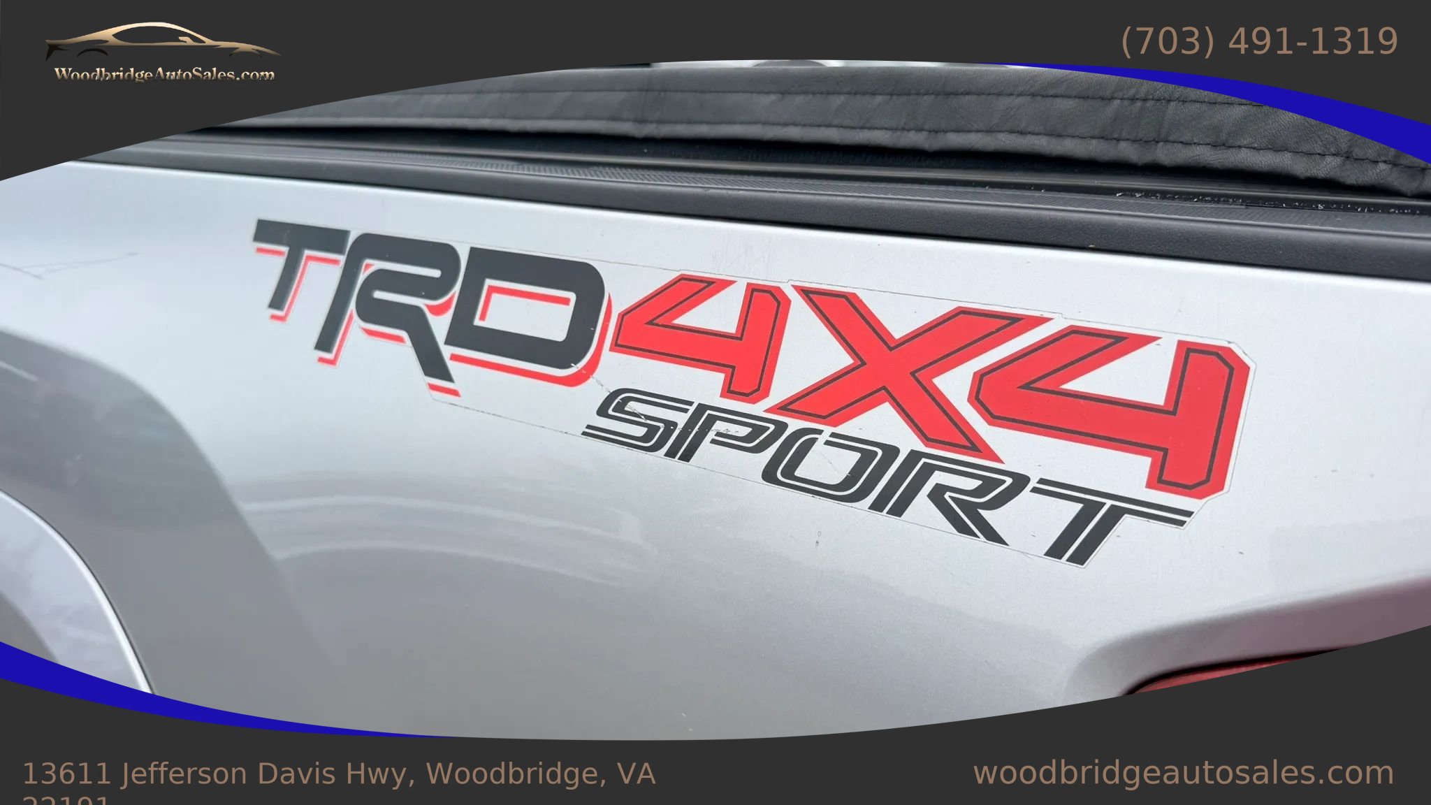 Used 2019 Toyota Tacoma TRD Sport AWD/4WD image 10