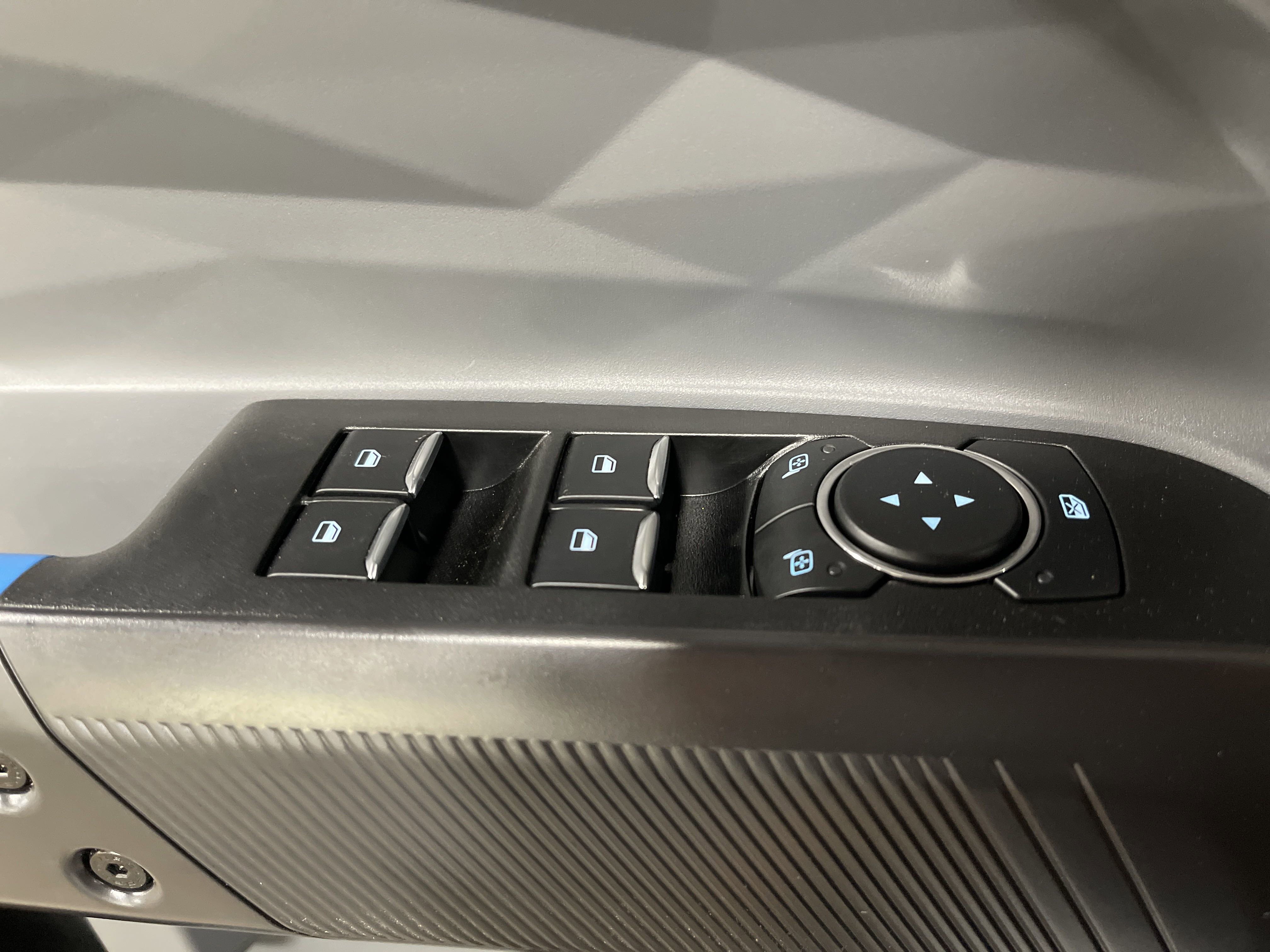 New 2025 Ford Maverick Lobo image 12