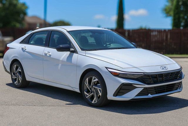 New 2026 Hyundai Elantra Sport FWD image 1