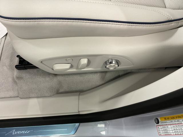 New 2026 Buick Enclave Avenir w/ Super Cruise Package AWD/4WD image 17