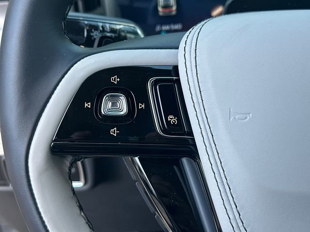 New 2026 Lincoln Aviator AWD image 26