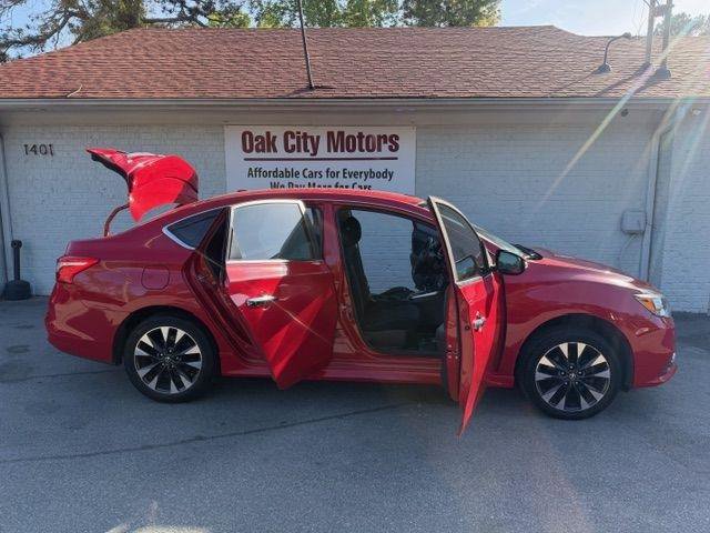 Used 2017 Nissan Sentra SR image 9