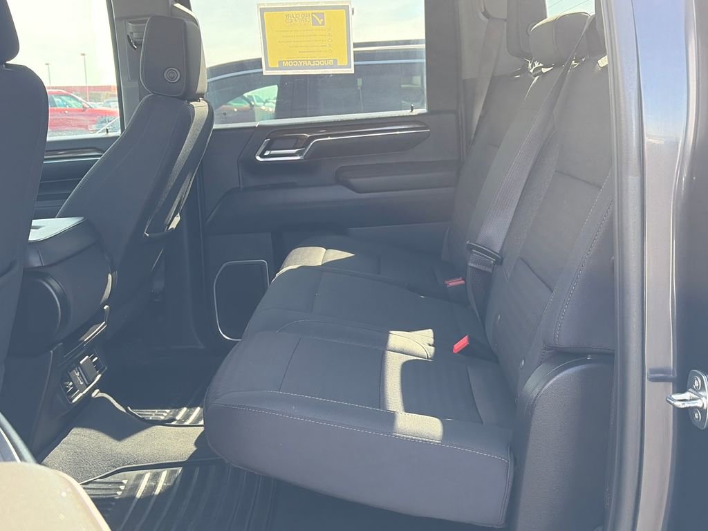 Used 2024 Chevrolet Silverado 2500 LT w/ Convenience Package image 25