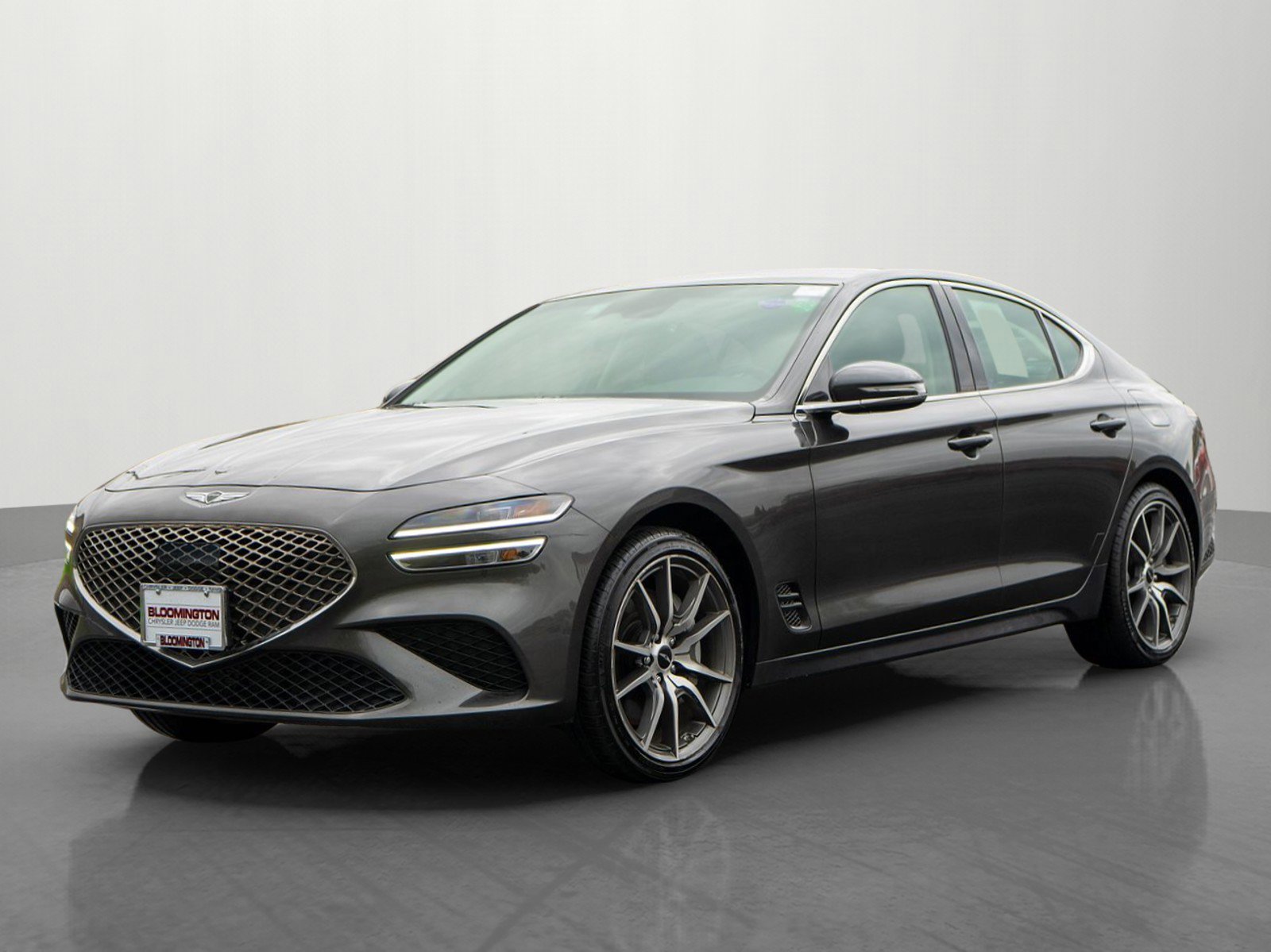 Used 2025 Genesis G70 2.5T AWD/4WD image 3