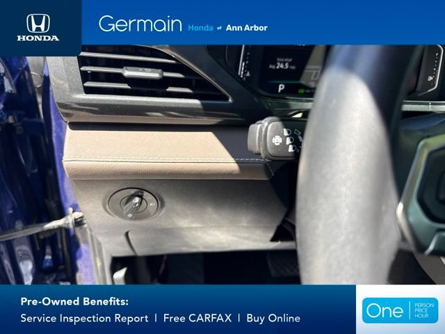 Used 2023 Volkswagen Taos SEL AWD/4WD image 23