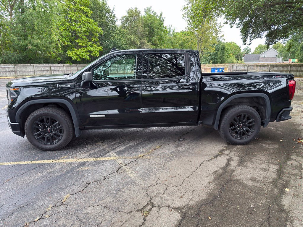 Used 2022 GMC Sierra 1500 Elevation w/ X31 Off-Road Package AWD/4WD image 18