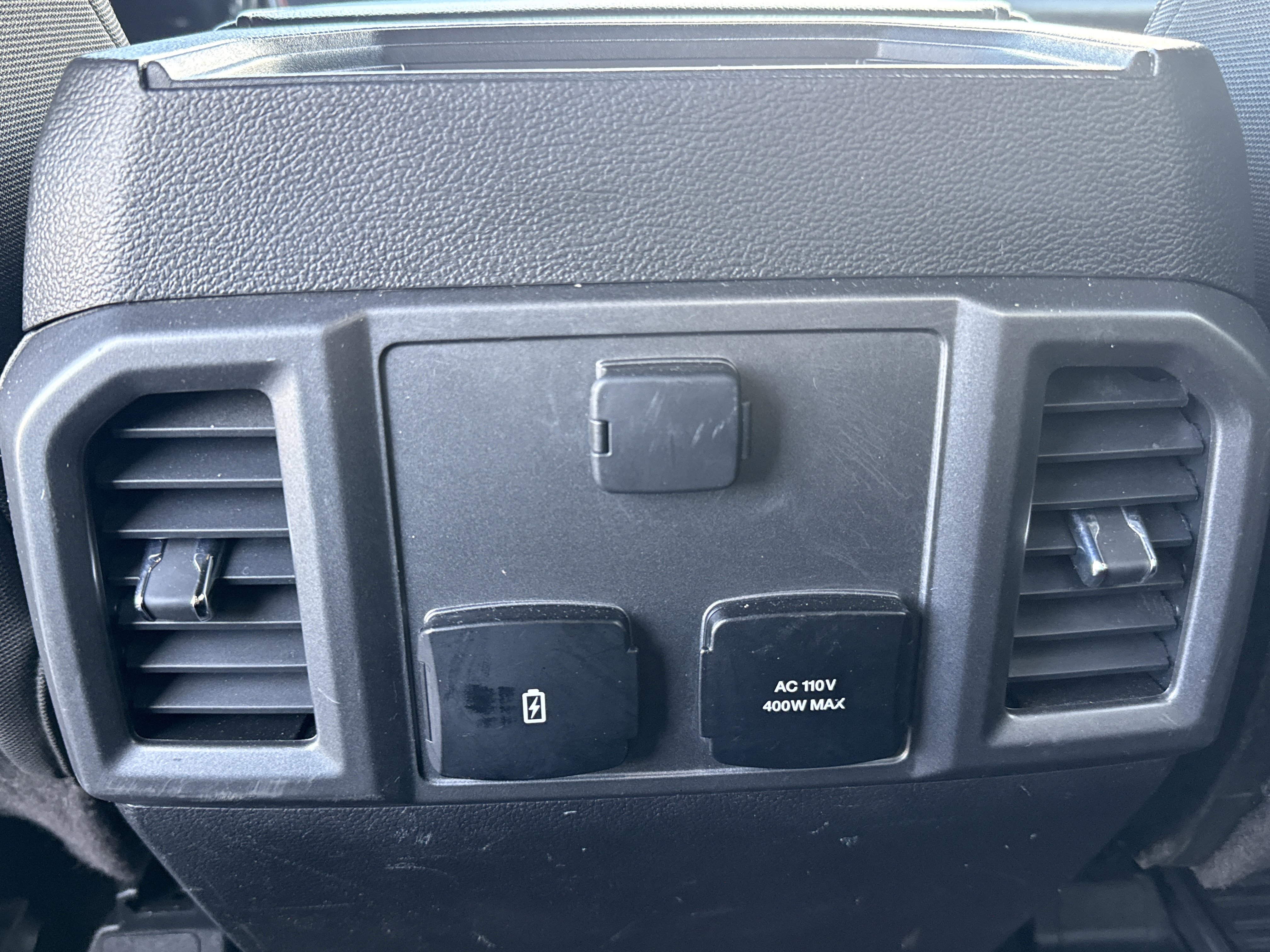 Used 2017 Ford F150 XLT w/ Equipment Group 302A Luxury image 28