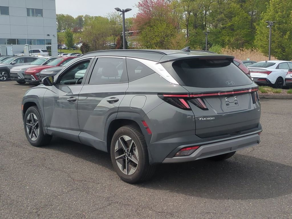 Certified 2025 Hyundai Tucson SEL AWD/4WD image 5