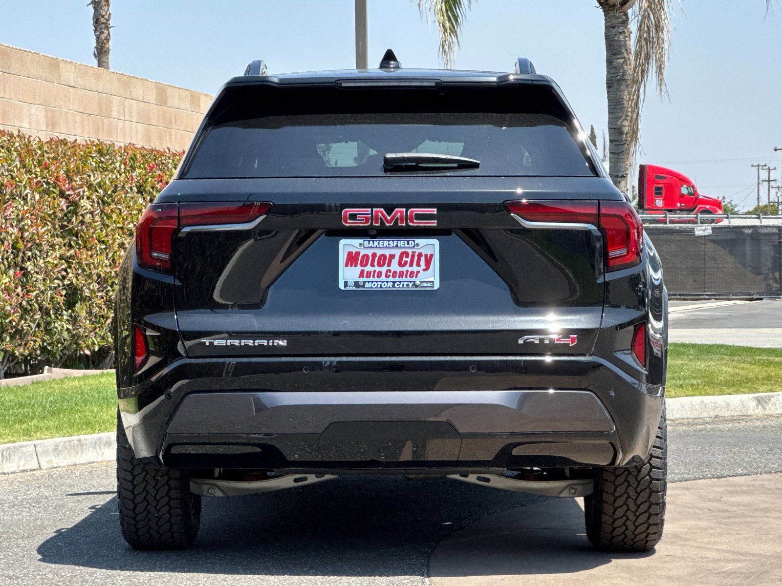 New 2026 GMC Terrain AT4 AWD/4WD image 5