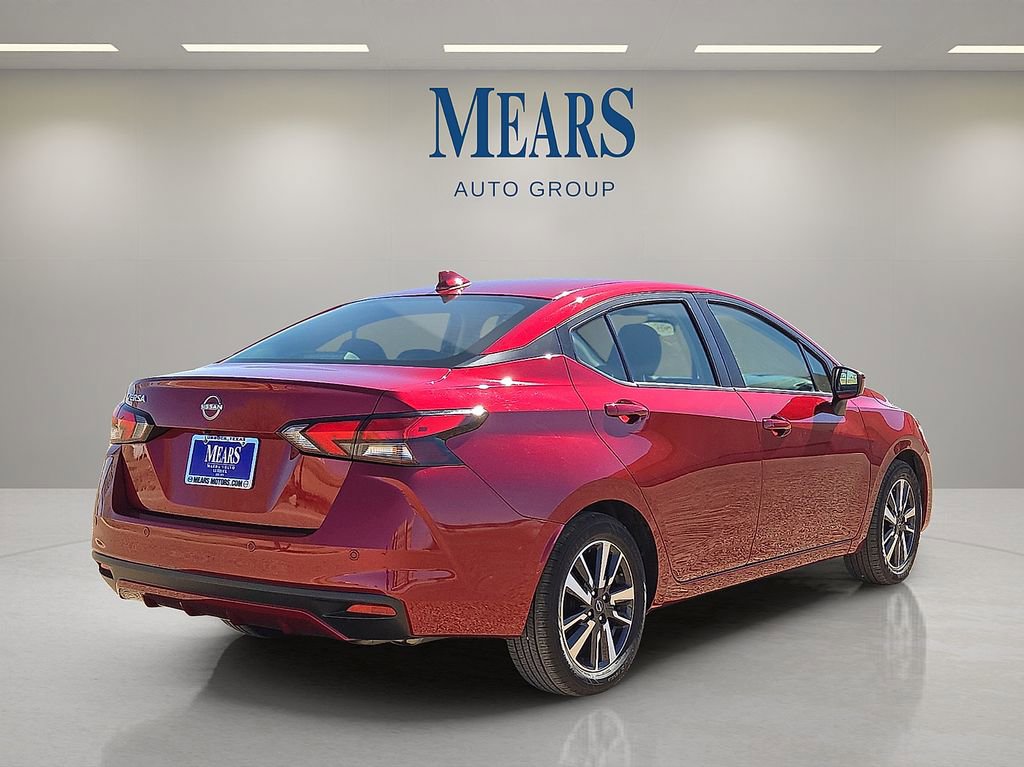 Used 2025 Nissan Versa SV image 5