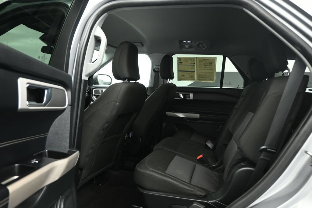Certified 2022 Ford Explorer XLT RWD image 20