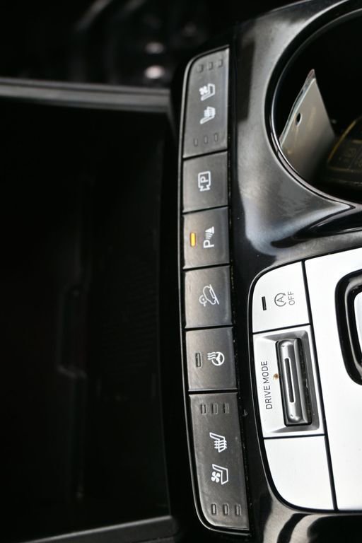 Used 2024 Hyundai Tucson Limited image 22