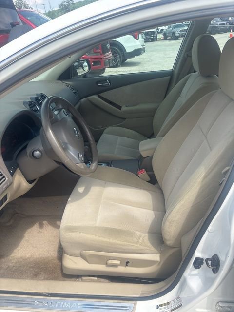 Used 2009 Nissan Altima 2.5 SL w/ Convenience Plus Pkg FWD image 18