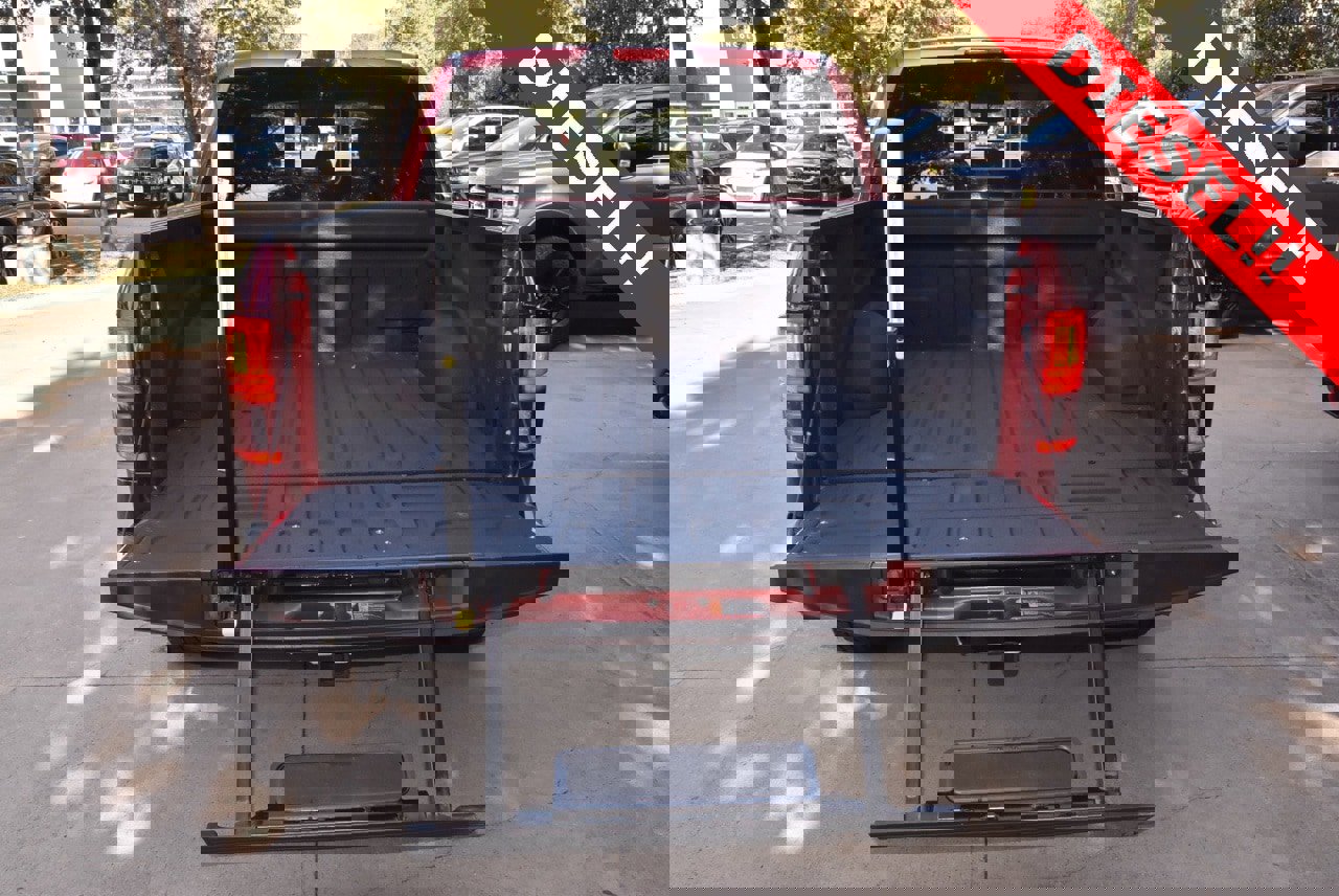 Used 2018 Ford F150 Lariat w/ Equipment Group 502A Luxury image 38