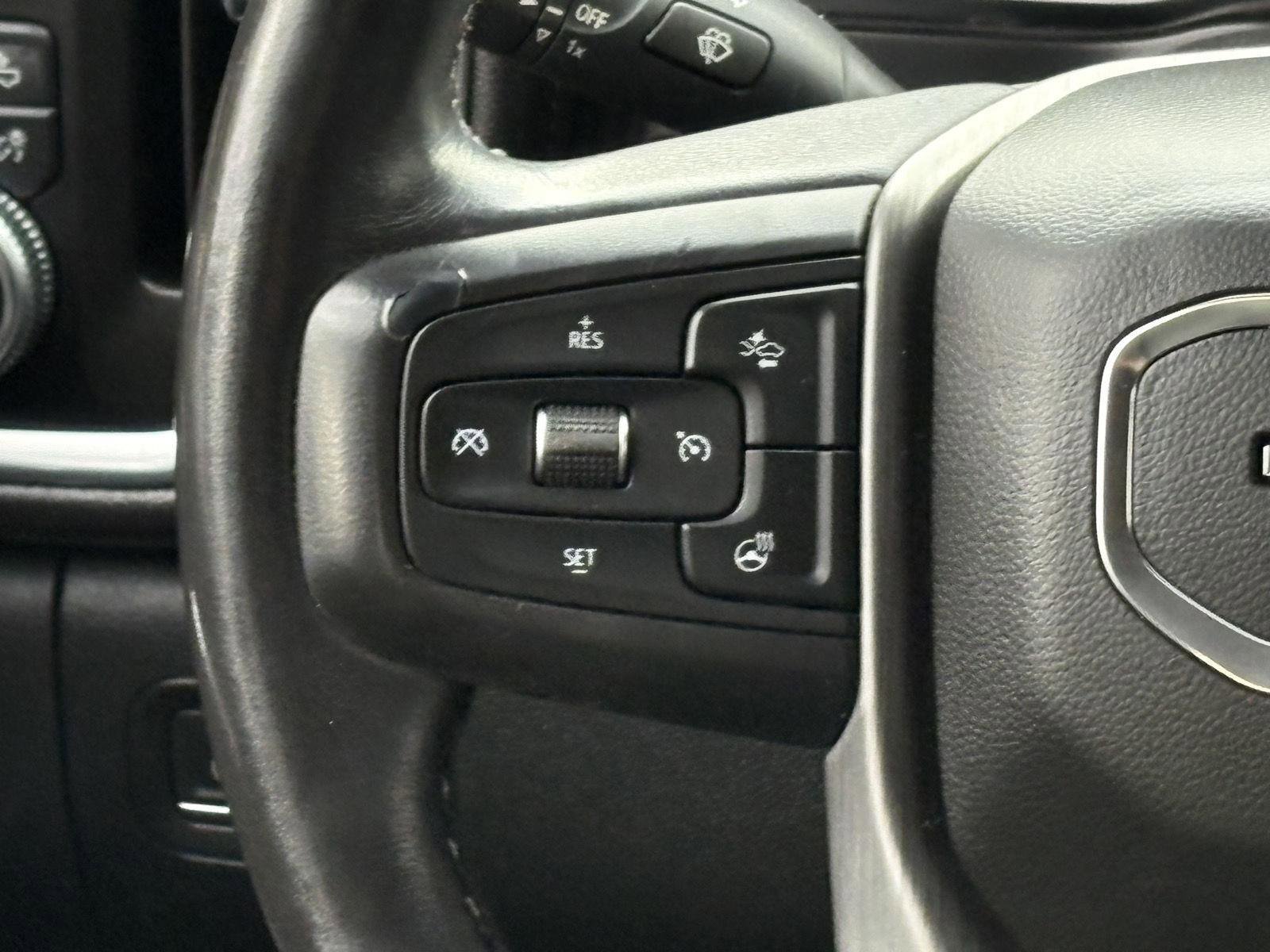 Used 2021 GMC Sierra 3500 Denali w/ Denali Ultimate Package image 10