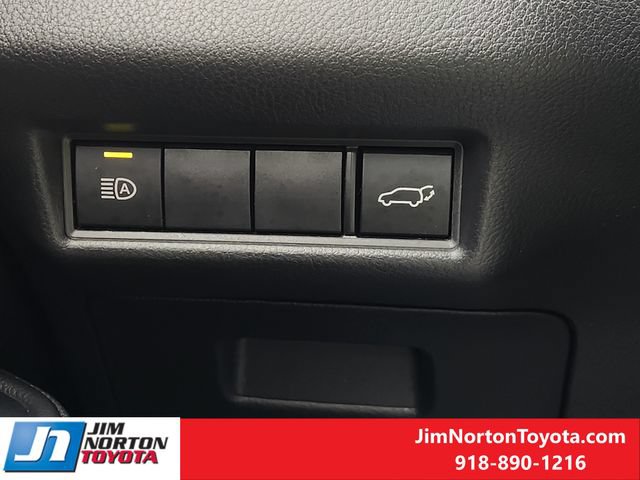 Used 2026 Toyota Grand Highlander FWD image 22