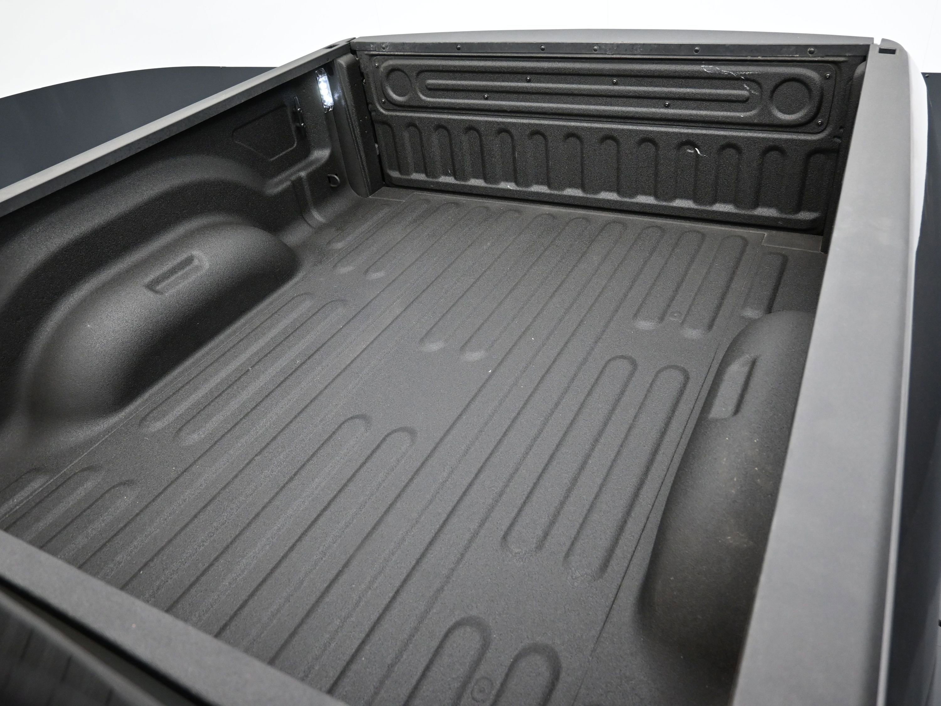 Used 2023 RAM 2500 Limited image 42